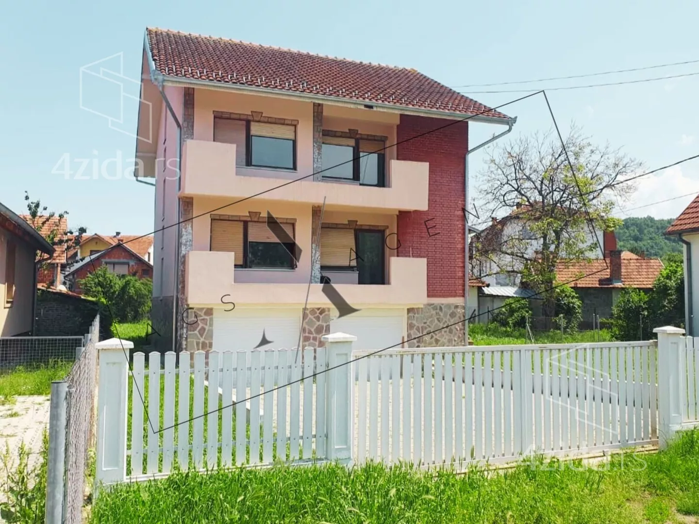 4-etažna kuća | 4zida