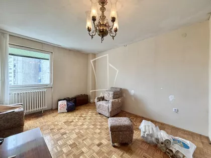 Jurija Gagarina | 4zida.rs