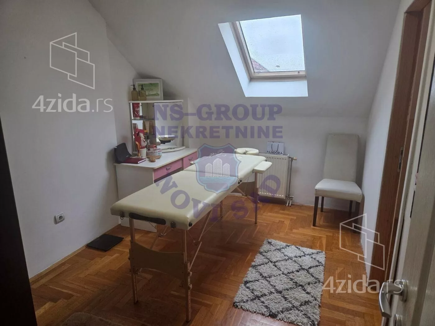 Petosoban stan | 4zida