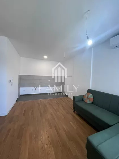 Somborska Rampa | 4zida.rs
