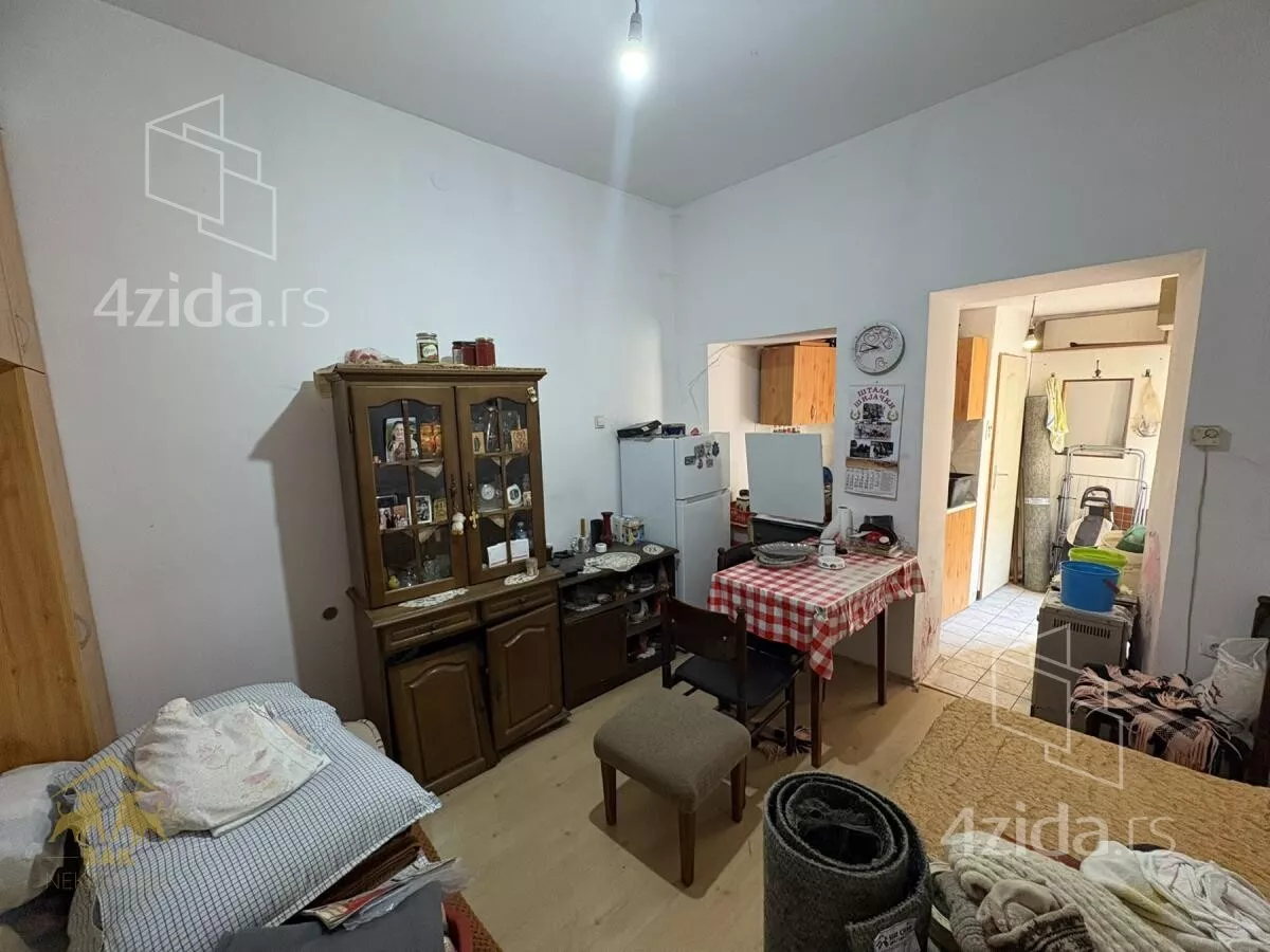 Garsonjera | 4zida