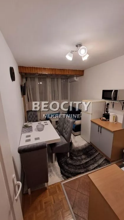 Gundulićev venac | 4zida.rs