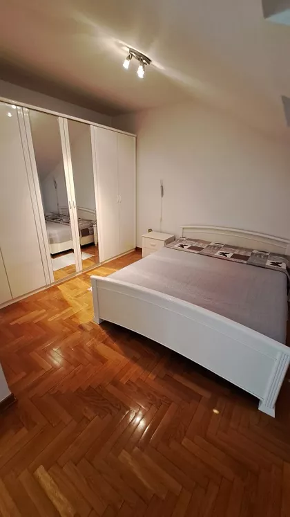 Hram Svetog Save | 4zida.rs