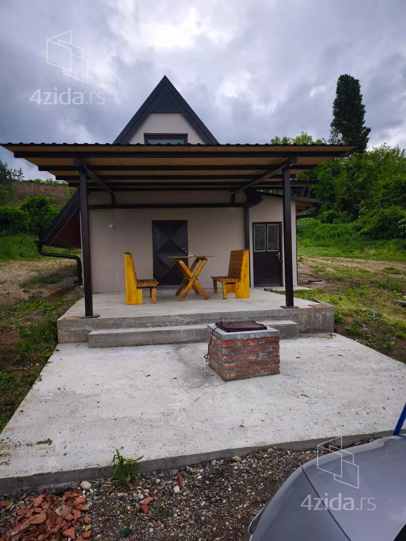 Građevinsko zemljište | 4zida