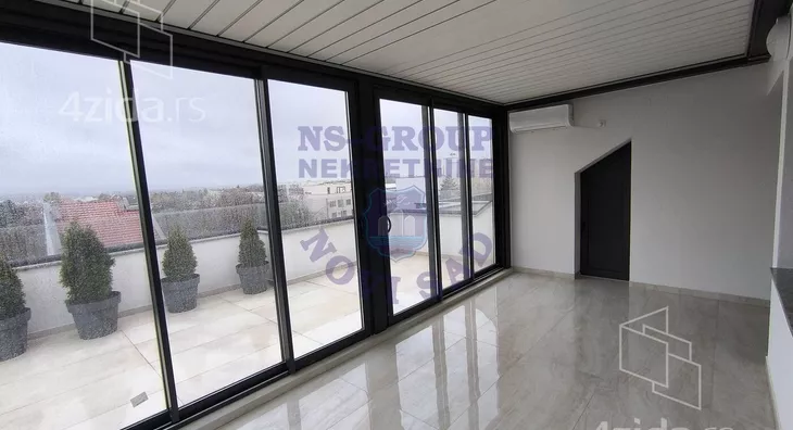 Petosoban stan | 4zida