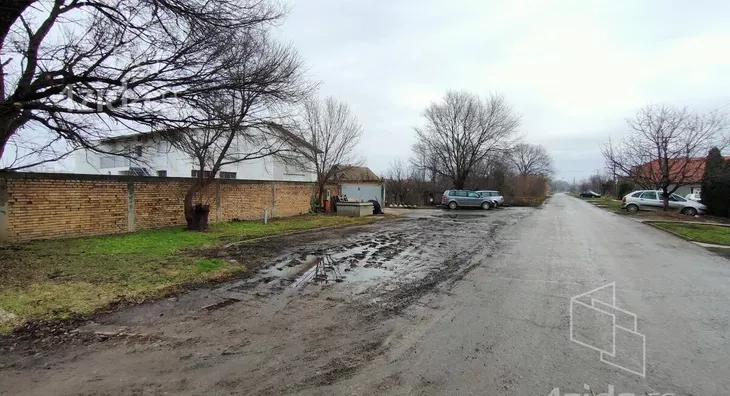 Poslovna zgrada | 4zida