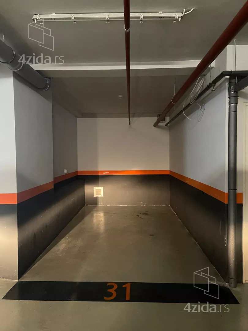 Garaža | 4zida