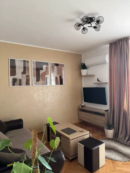 Kosančić Ivana 22 | 4zida.rs