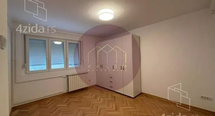 Kancelarija | 4zida
