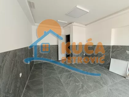 Bulevar 12. februar | 4zida.rs