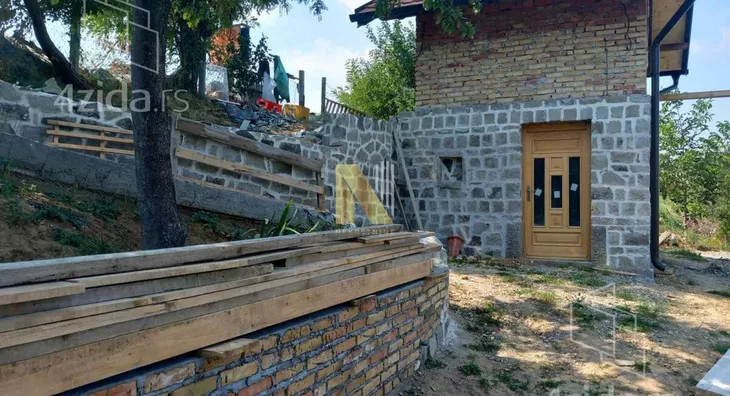 Kuća | 4zida