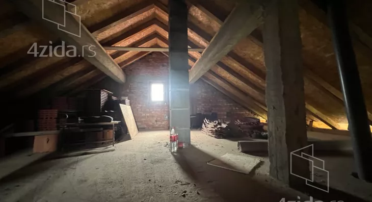 4-etažna kuća | 4zida