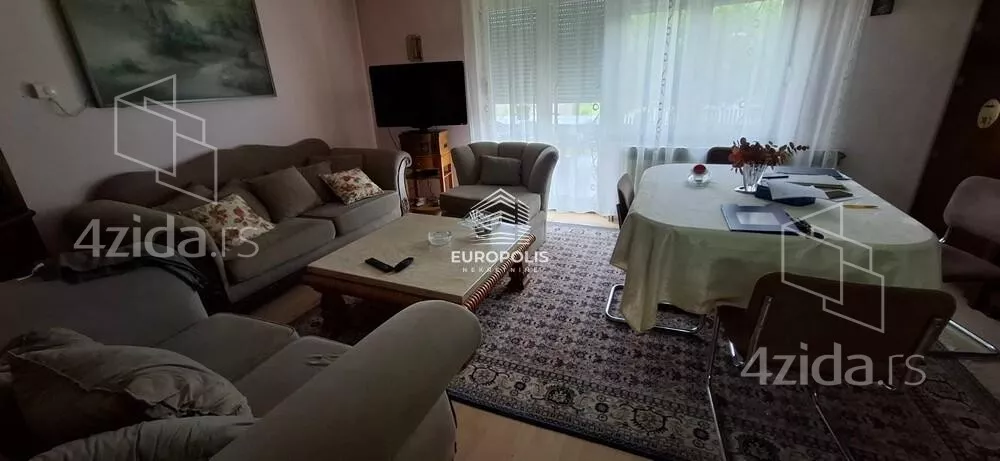 3-etažna kuća | 4zida