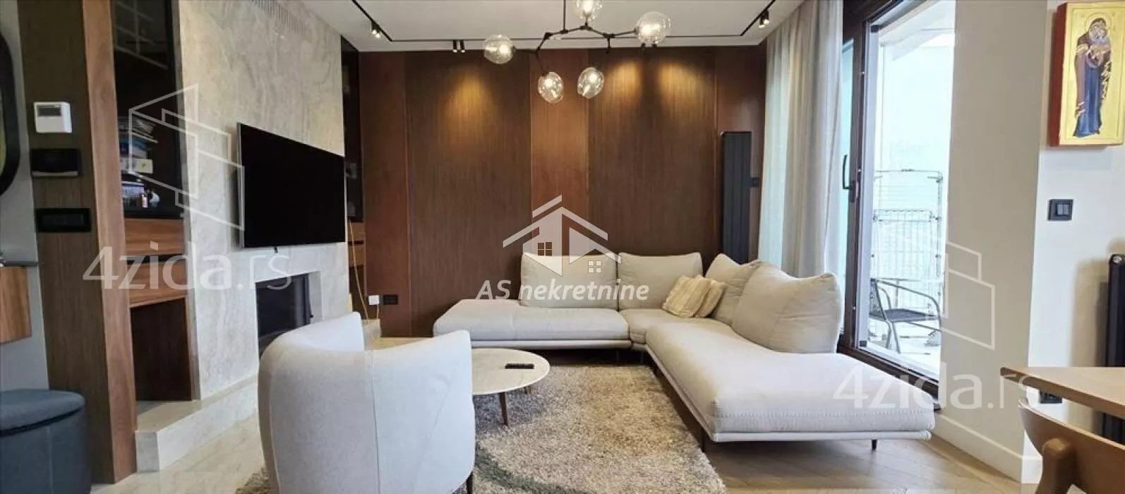 Petosoban stan | 4zida