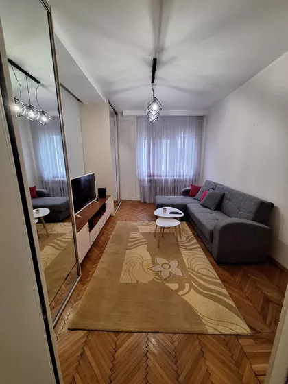 Cara Dušana 119 | 4zida.rs