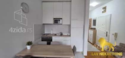 MAJEVIČKA | 4zida.rs