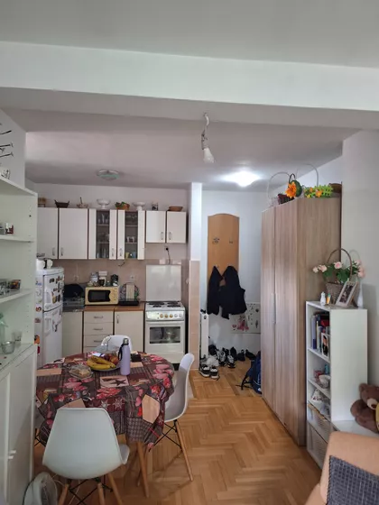 Božidarčeva | 4zida.rs