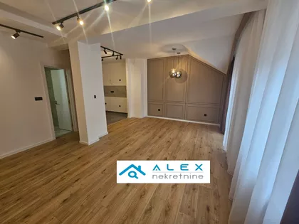 Augusta Cesarca | 4zida.rs