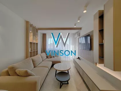 Lasla Gala | 4zida.rs