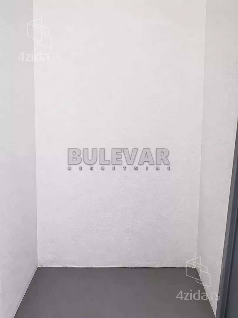 Garaža | 4zida