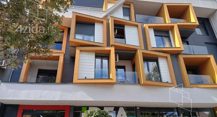 Garaža | 4zida