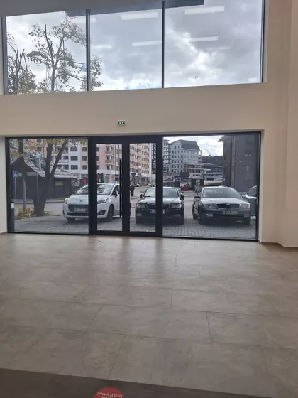 Dragana Vuksanovića | 4zida.rs