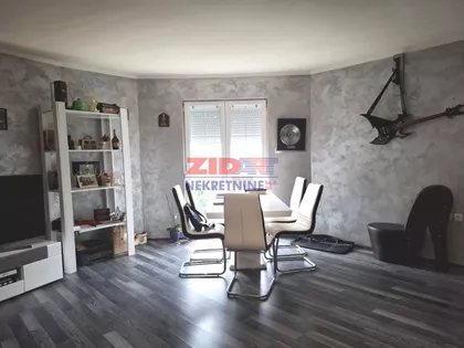 Bulevar Jna | 4zida.rs