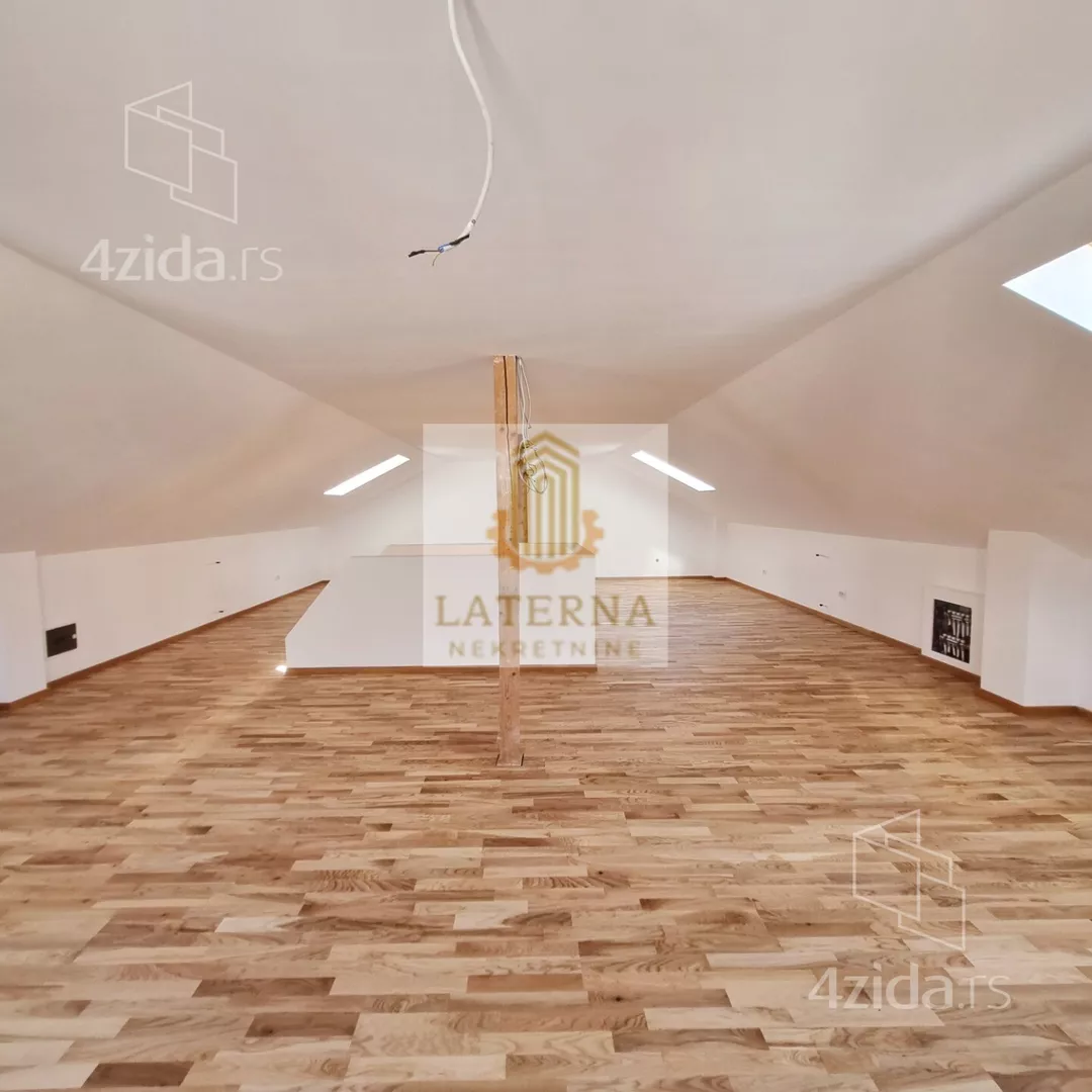 3-etažna kuća | 4zida