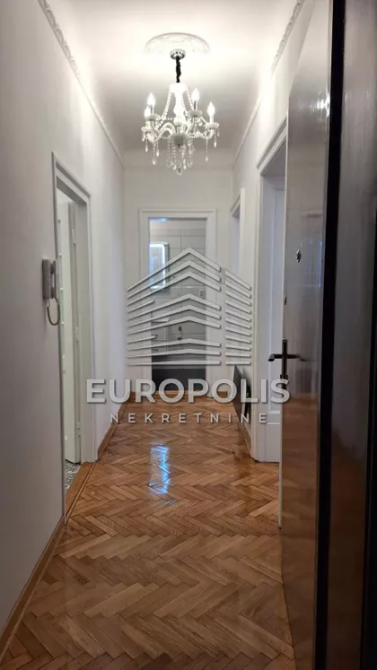 Generala Lešjanina | 4zida.rs