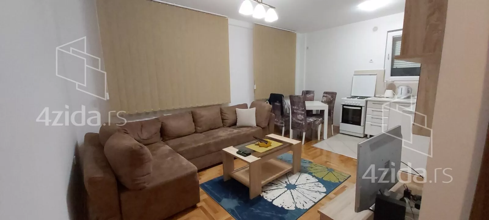 Jednoiposoban stan | 4zida