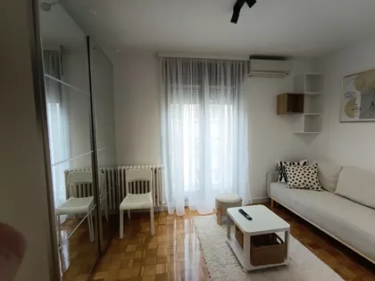 Železnička | 4zida.rs