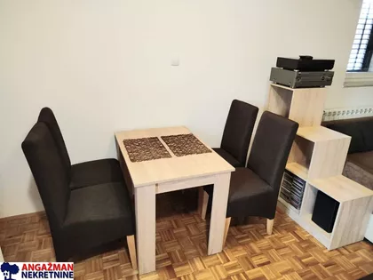 Toše Jovanovića | 4zida.rs