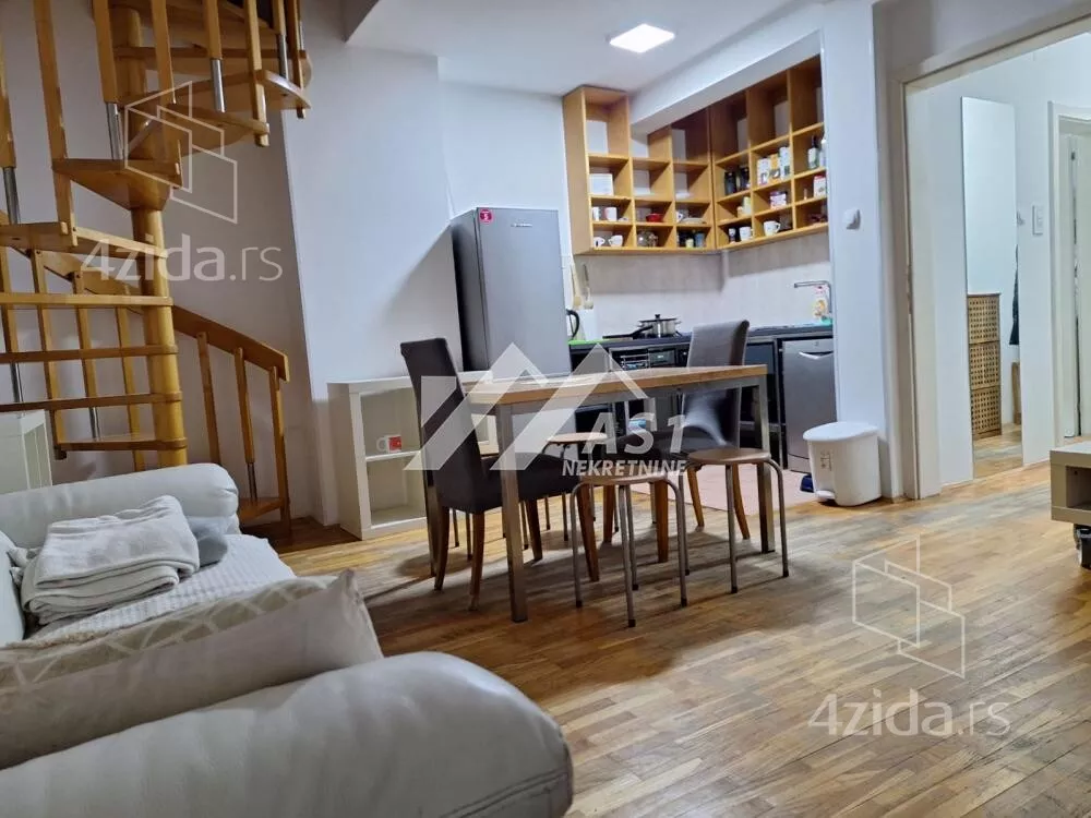 Troiposoban stan | 4zida