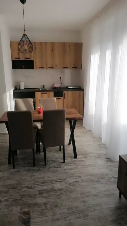 Poručnika Savičića I Radića 25 | 4zida.rs