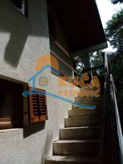 Loćika | 4zida.rs