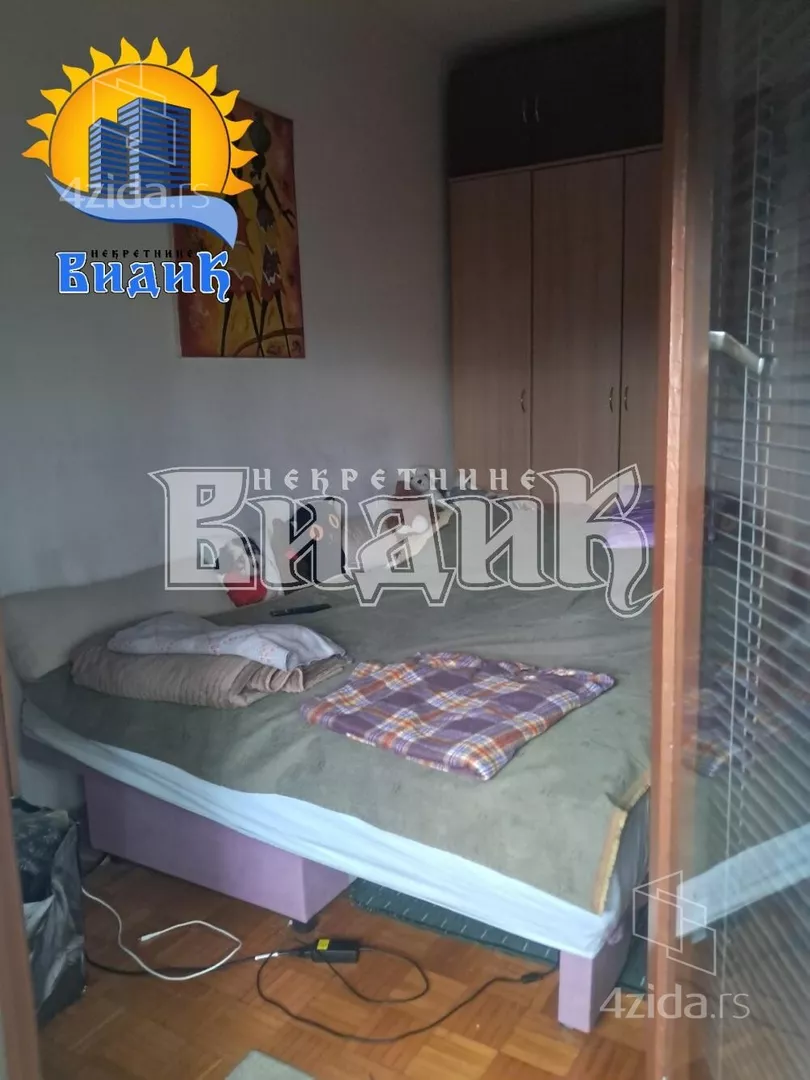 Četvoroiposoban stan | 4zida