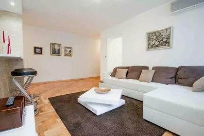 Kralja Milana | 4zida.rs