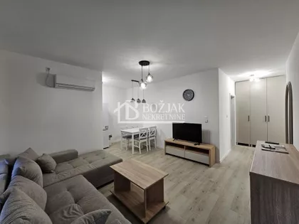 Žitni Trg | 4zida.rs