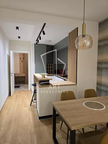 Primorska | 4zida.rs