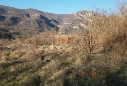 Ostrovica | 4zida.rs