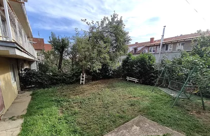 Stevana Sinđelića | 4zida.rs