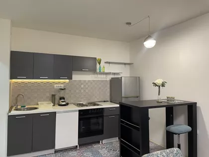 Bulevar Nemanjića 84 | 4zida.rs