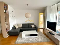 Bulevar Oslobođenja, Gradske lokacije, Novi Sad | 4zida.rs