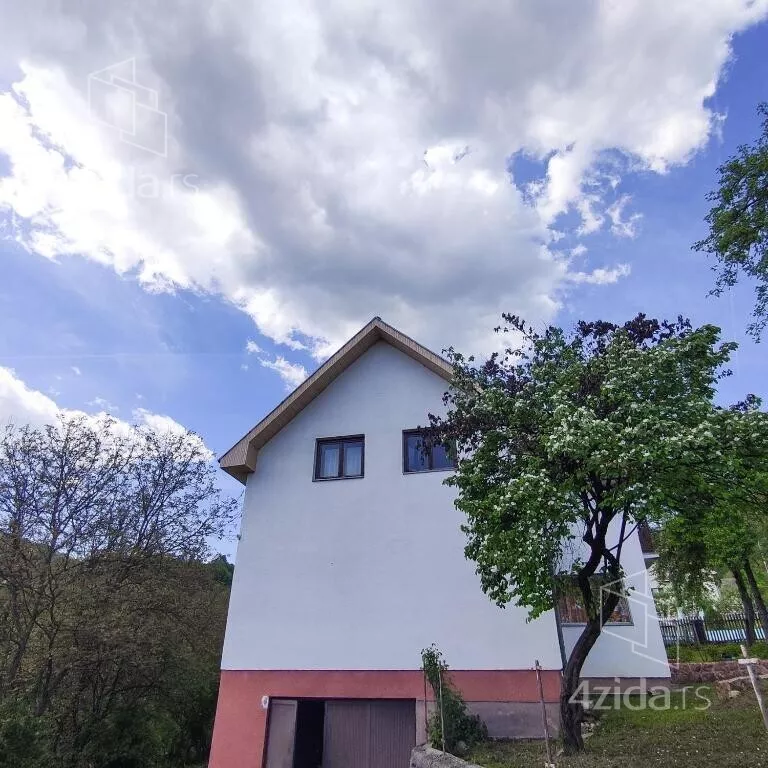 2-etažna kuća | 4zida