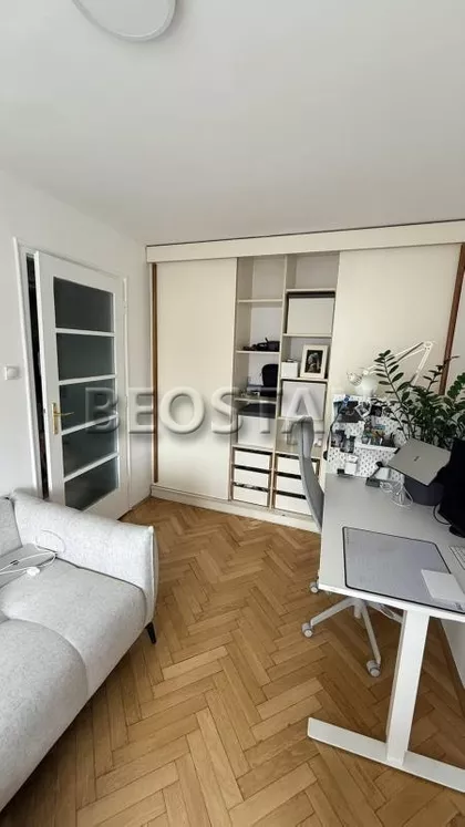 Venizelusova | 4zida.rs