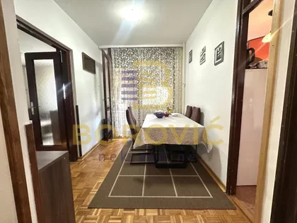 Sremčica | 4zida.rs
