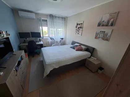 Kertvaroš | 4zida.rs