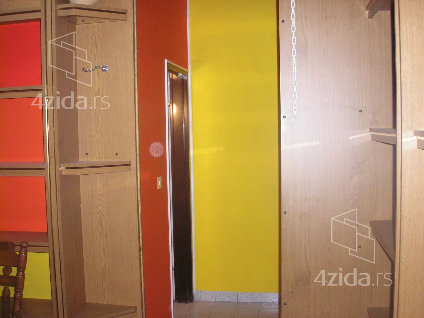 Lokal | 4zida
