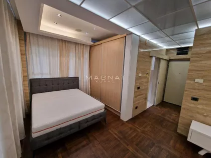 Velisava Vulovića | 4zida.rs