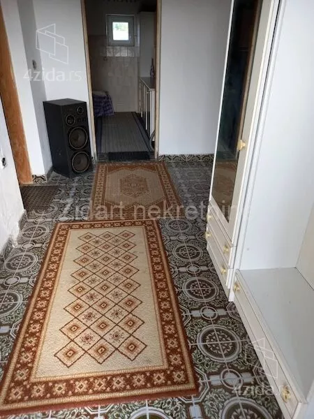 4-etažna kuća | 4zida